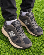 New Balance 878 Sneakers in Pakistan