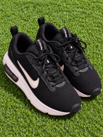 Nike Air Max Axis Shoes