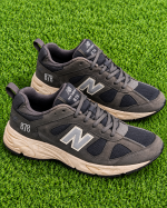 New Balance 878 Sneakers in Pakistan